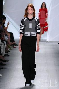 明星穿球服,球服穿搭大揭秘 第2张 明星穿球服,球服穿搭大揭秘 第2张