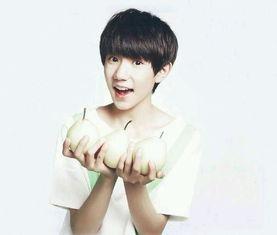 tfboys喜欢谁她的照片,揭秘他们心中的女神风采  第3张